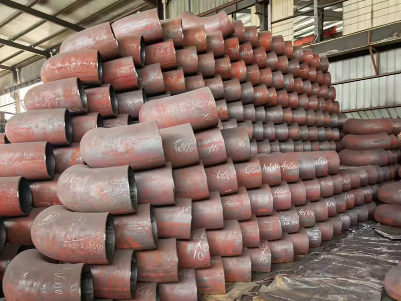 ข้องอเหล็กคาร์บอน